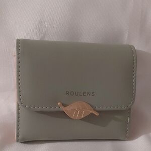 Roulens Sage Green Women's Oganizer Coin Purse New without Tags